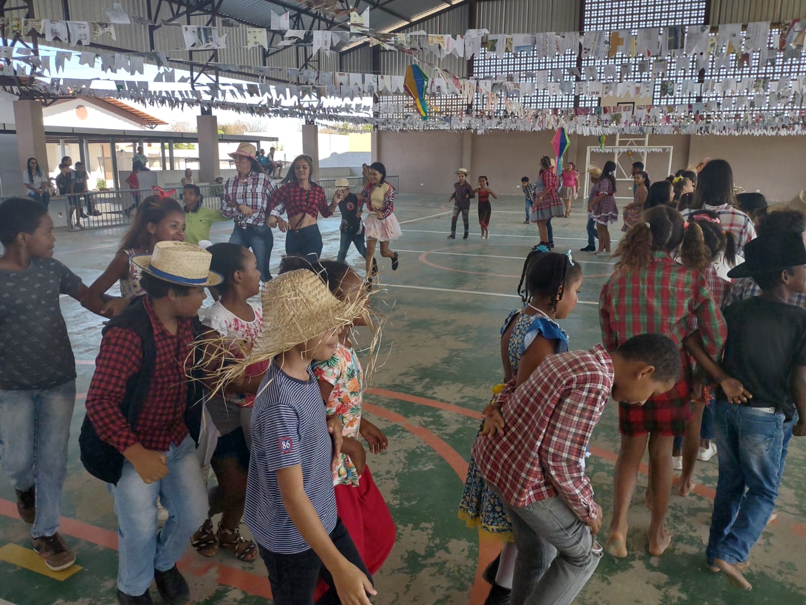 Arraiá da Escola Dr. Eduardo Martini