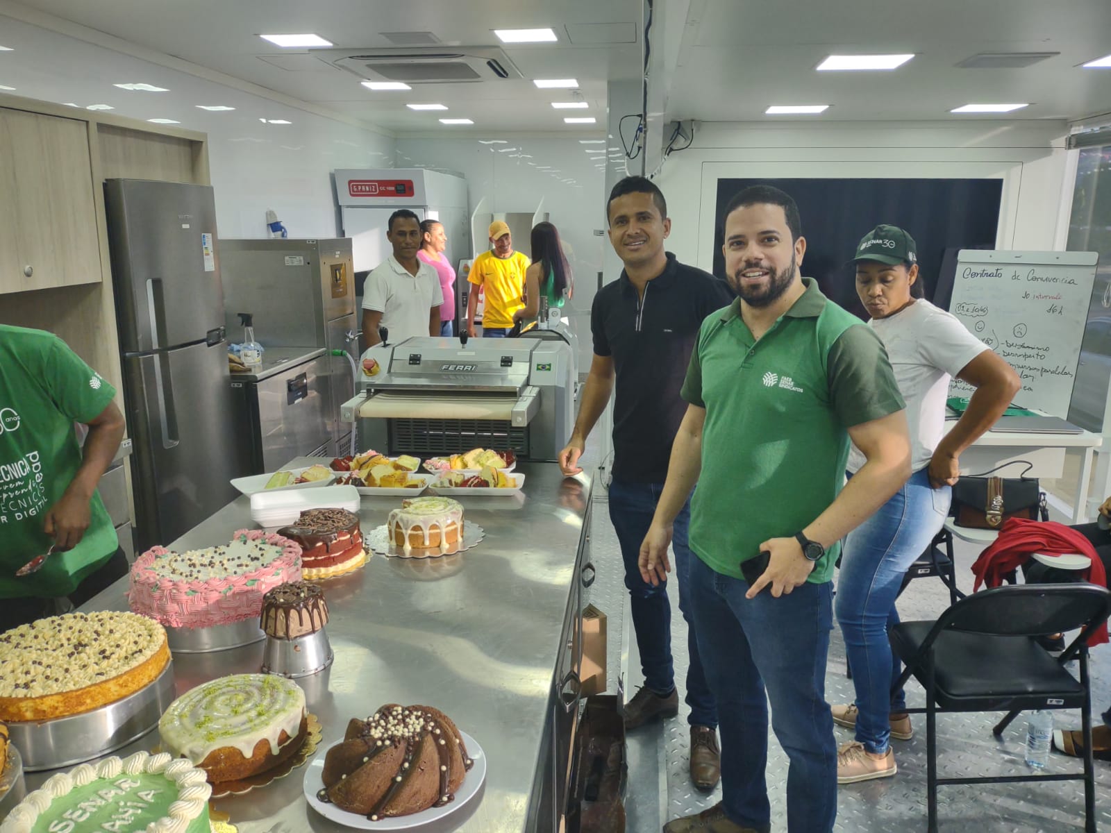Curso de confecção na confeitaria