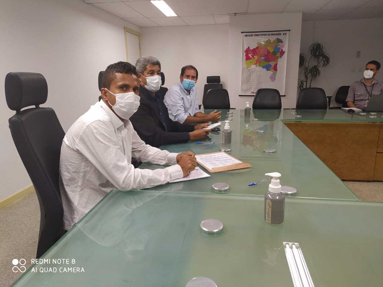 Lica se reúne com Secretário estadual da Educação e reivindica investimentos.
