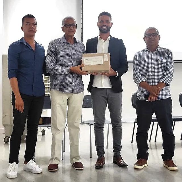 A Secretaria Municipal de Meio Ambiente participou nesta semana da XXI Reunião Plenária Extraordinária do Comitê de Bacia Hidrográfica do Rio Corrente e dos Riachos do Ramalho, Serra Dourada e Brejo Velho, que foi realizada no município de Santana - BA.
