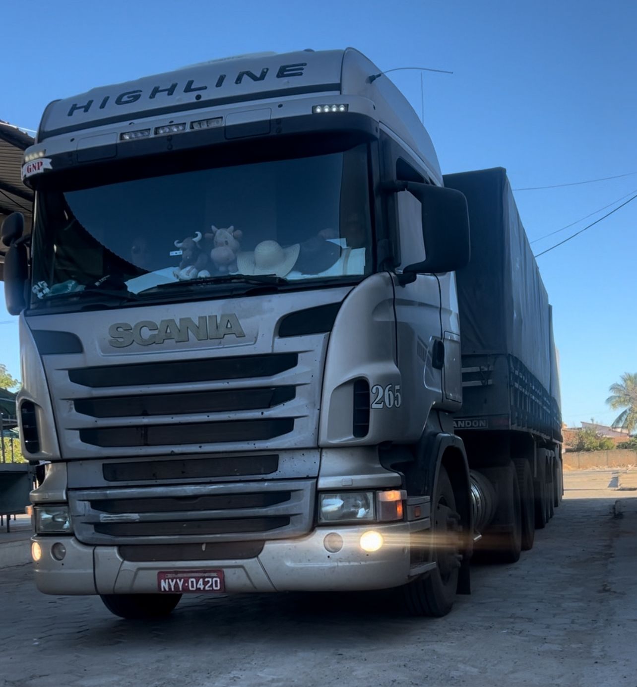 Serra do Ramalho Recebe Carretada De Milho do Governo da Bahia Para Apoiar Produtores Atingidos Pela Seca
